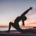yoga-6723315_1280.webp